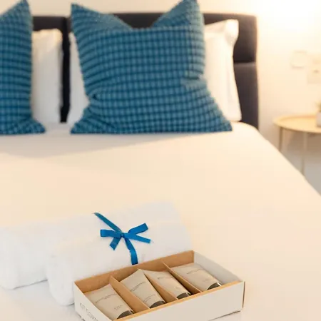 Διαμέρισμα Blue - X4pax Private Garden In *